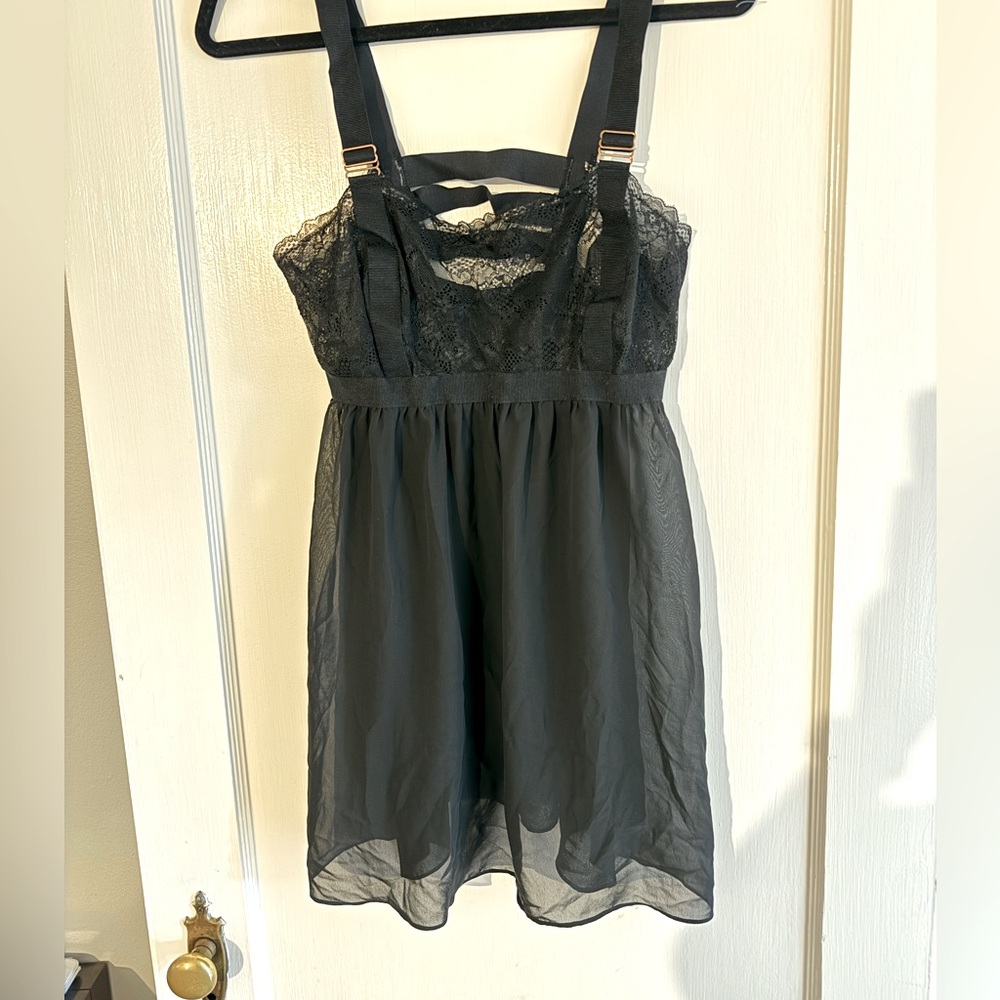Cacique Women’s Plus Baby Doll Chemise with Lace size 14/16